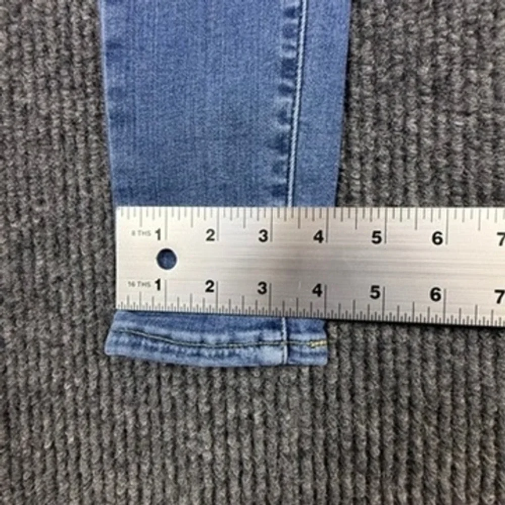 Levis 720 High Rise Super Skinny Distressed Blue Jeans Womens 26x32 52797-0396
